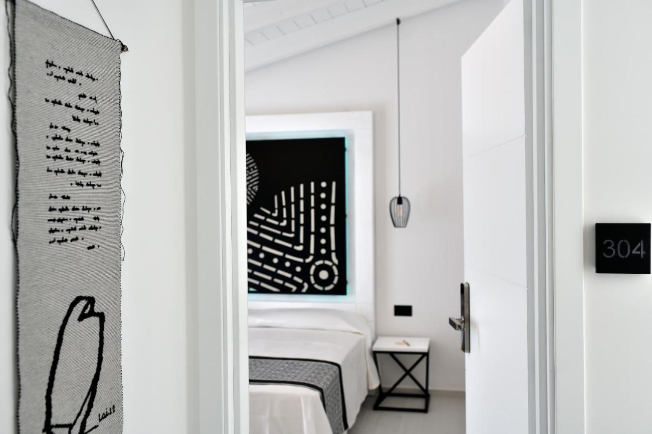 Cara A Bentu - Charming Rooms Tortolì Extérieur photo